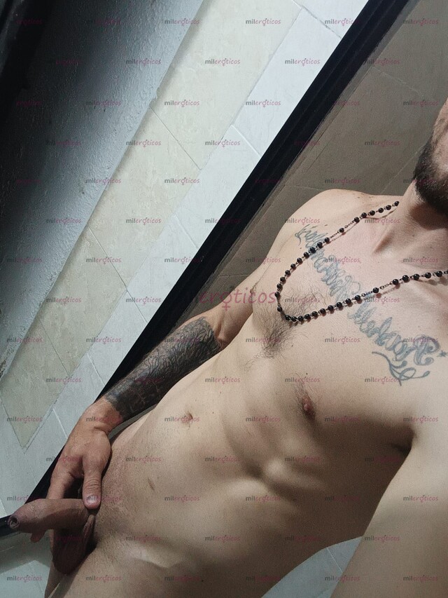 FOTOS DE MAN DELGADO, MORBOSO, MASCULINO DISPONIBLE