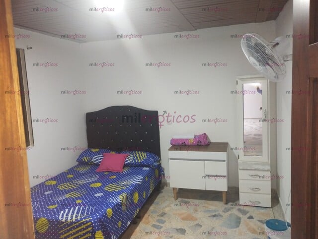 FOTOS DE HABITACIONES DISPONIBLES CON BAÑÓ PRIVADO Y AGUA CALIENTE EN PEREIRA CENTRÓ