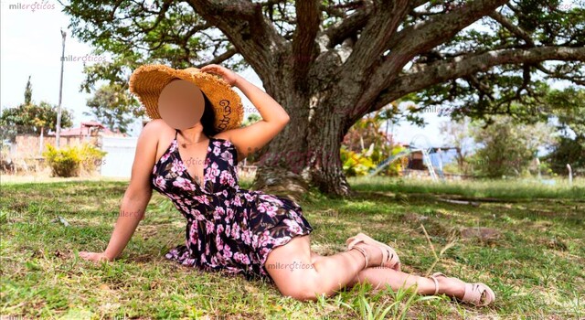 FOTOS DE HERMOSA CHICA DESCOMPLICADA ME ENCATARIA CONOCERTE BB VEN HOY TE ESPERO 20K