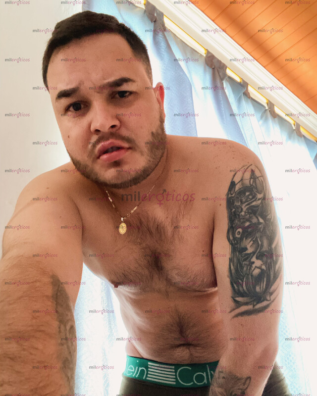 FOTOS DE POLLO CALIENTE, BUEN POLVO, VERS Y FETICHISTA