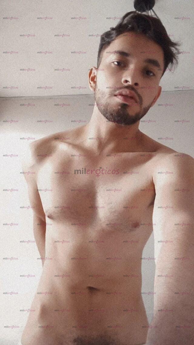 FOTOS DE CHICO JOVEN, GUAPO Y BUENA ONDA, TU MEJOR OPCIÓN PARA PASAR UN MOMENTO AGRADABLE