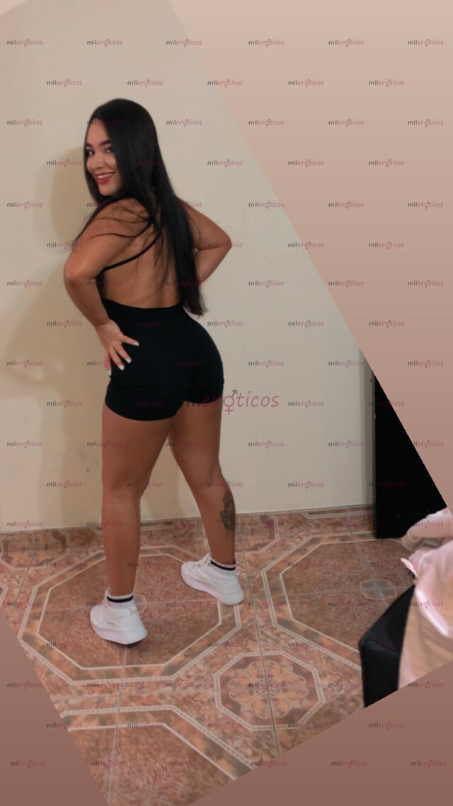 FOTOS DE NIÑA COLOMBIANA PIERNONA SEXI DISPUESTA A COMPLACERTE Y HACERTE SENTIR BIEN
