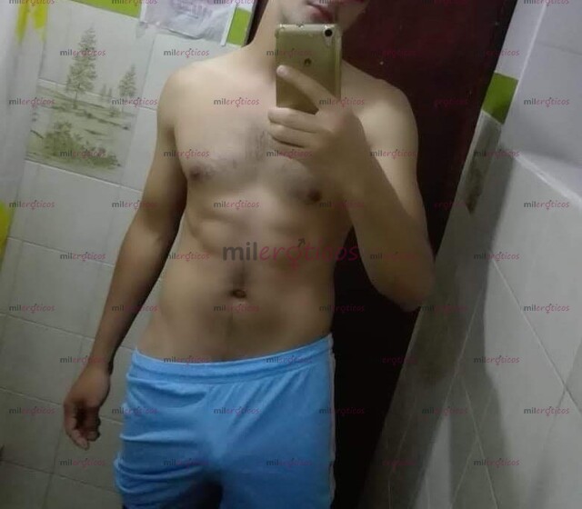 FOTOS DE MEN JOVEN RESERVADO DISPUESTO A COMPLACERTE