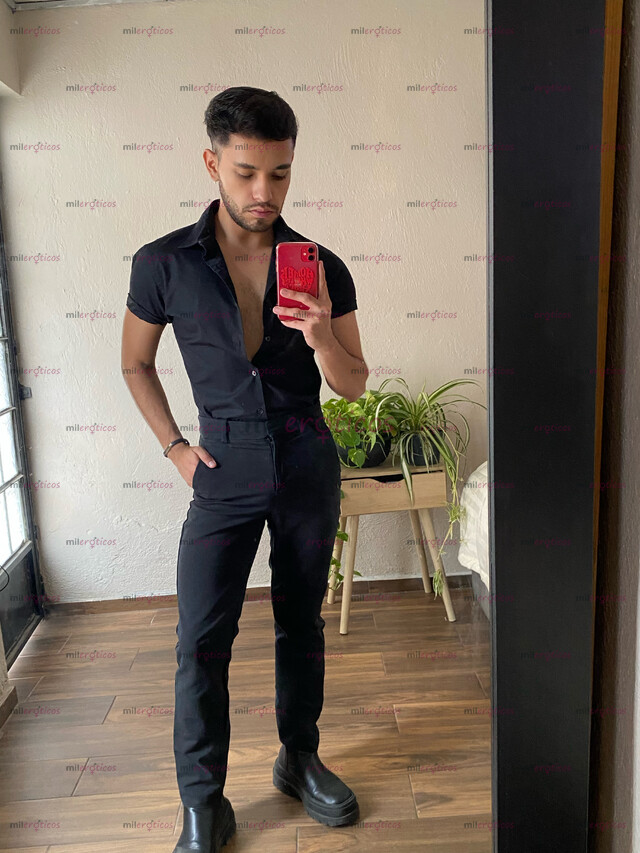 FOTOS DE HOMBRE JOVEN CON BARBA, GUAPO, DELGADO Y BUENA ONDA