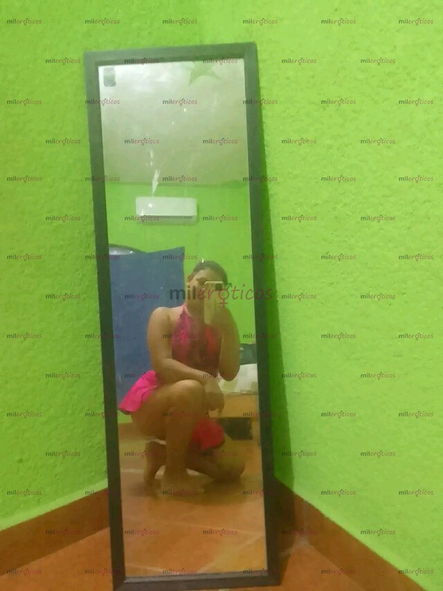 FOTOS DE SOY LINDA SALVADOREÑA CON LINDO Y SEXI CUERPO,CON HERMOSA PIEL COLOR PERLA