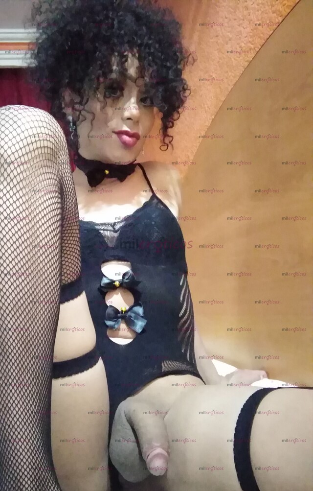 FOTOS DE DOMINANTE CACHONDA. DISPUESTA A ROMPERTE EL CULO EN DOS