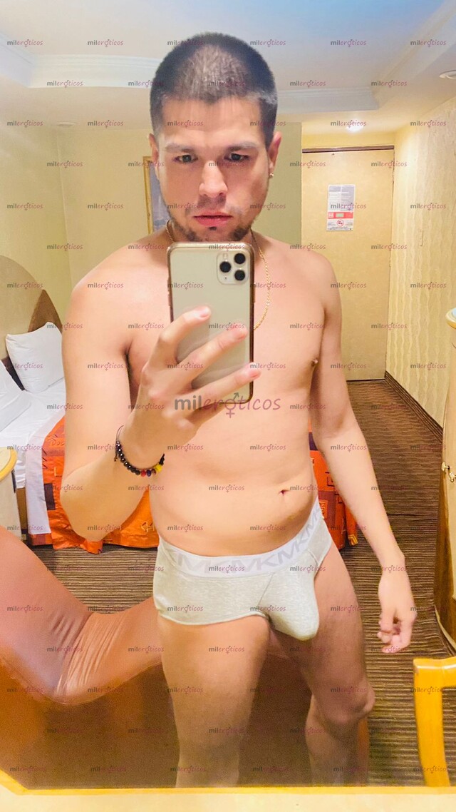 FOTOS DE EXTRANJERO MORBOSO SEXY CACHONDO INTER VERGÓN, BUEN CULO COMPLACIENTE