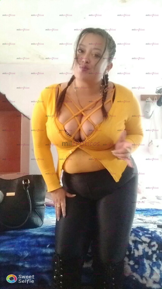 FOTOS DE NUEVA CHICA TETONA GORDITA COMPLACIENTE EN LA CAMA Y DESEOSA DE TENWR SEXO