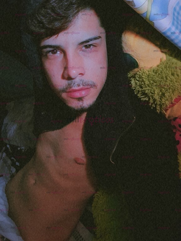 FOTOS DE CHICO VENEZOLANO VERSATIL ENTREGA SUS SERVICIOS A DOMICILIO