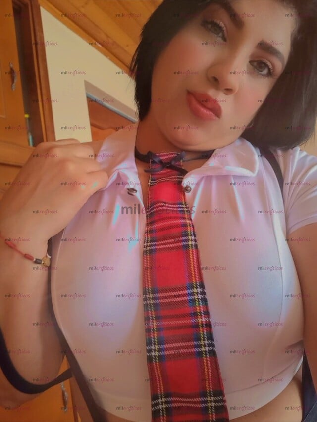 FOTOS DE CAMILA EXOTICA DESLUMBRANTE Y SENSUAL ALUMNA SERE TU MEJOR POLVO