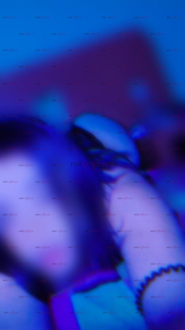FOTOS DE HOLA PAPI SOY BERE UNA NENA DE 18 AÑOS LISTA PARA DARTE EL MEJOR SEXO DE TU VIDA