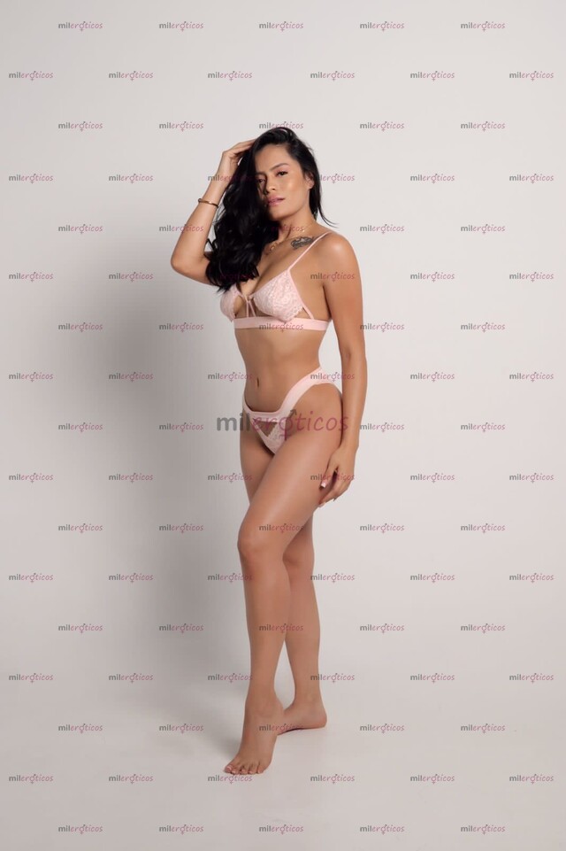 FOTOS DE SENSUAL Y HERMOSA MUJER CON MUCHAS GANAS DE COMPARTIR CONTIGO