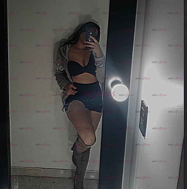 FOTOS DE BUSCAS UN RICO SEXO NO DUDES EN MANDARME WHATSAPP