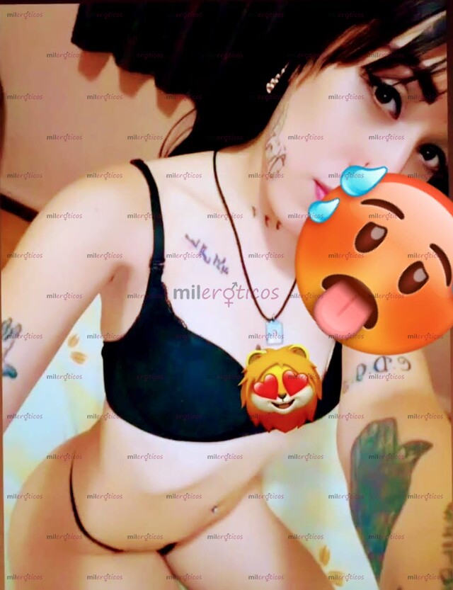 FOTOS DE KARELY HERMOSA CHICA LATINA CALIENTE Y FOGOSA