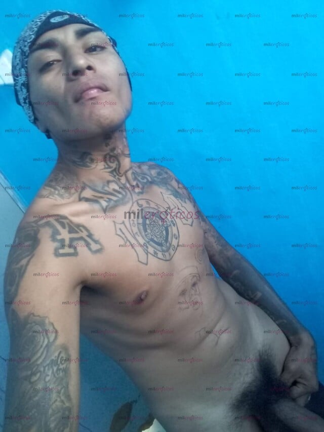 FOTOS DE CHAKAL VERGON 19 CM RAPERO NACIONALIDAD MEXICANA 9997921583