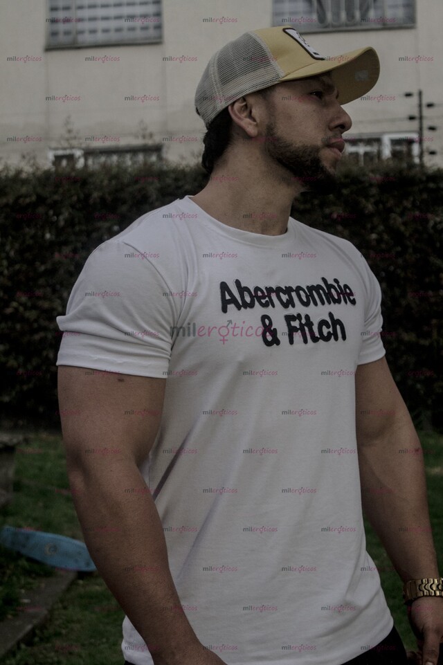 FOTOS DE ACOMPAÑANTE UBICADO EN EL NORTE DE BOGOTA