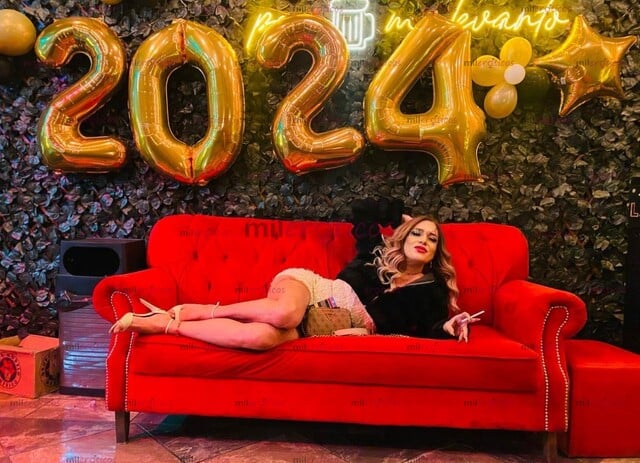 FOTOS DE HOLA BB SOY MARIAN RICA TRANS CACHONDA COMPLACIENTE DISPONIBLE DISPONIBLE
