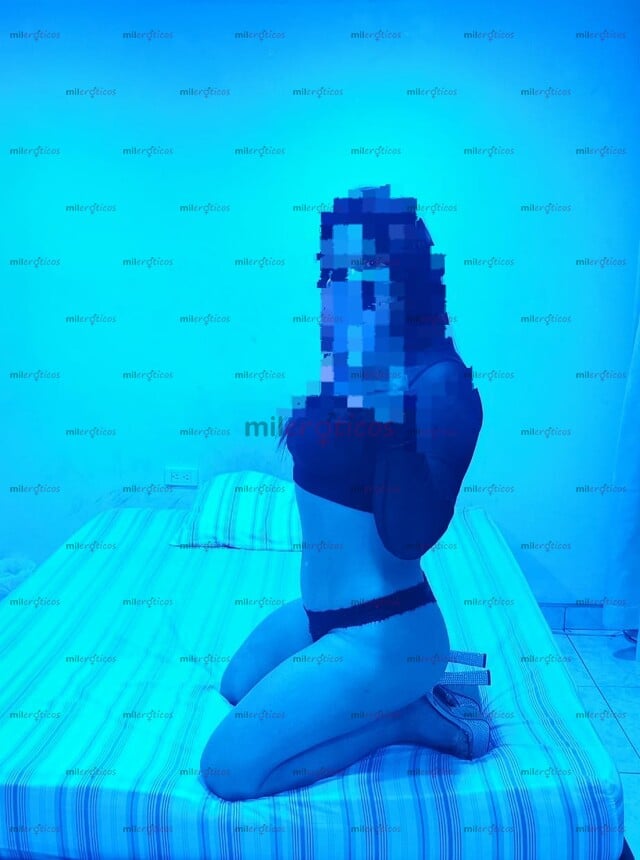 FOTOS DE 50 50.50 RATO CON ANDREA LINDA VETERANA ,RELACIONES ILIMITADAS LLEGADA EN BOCA
