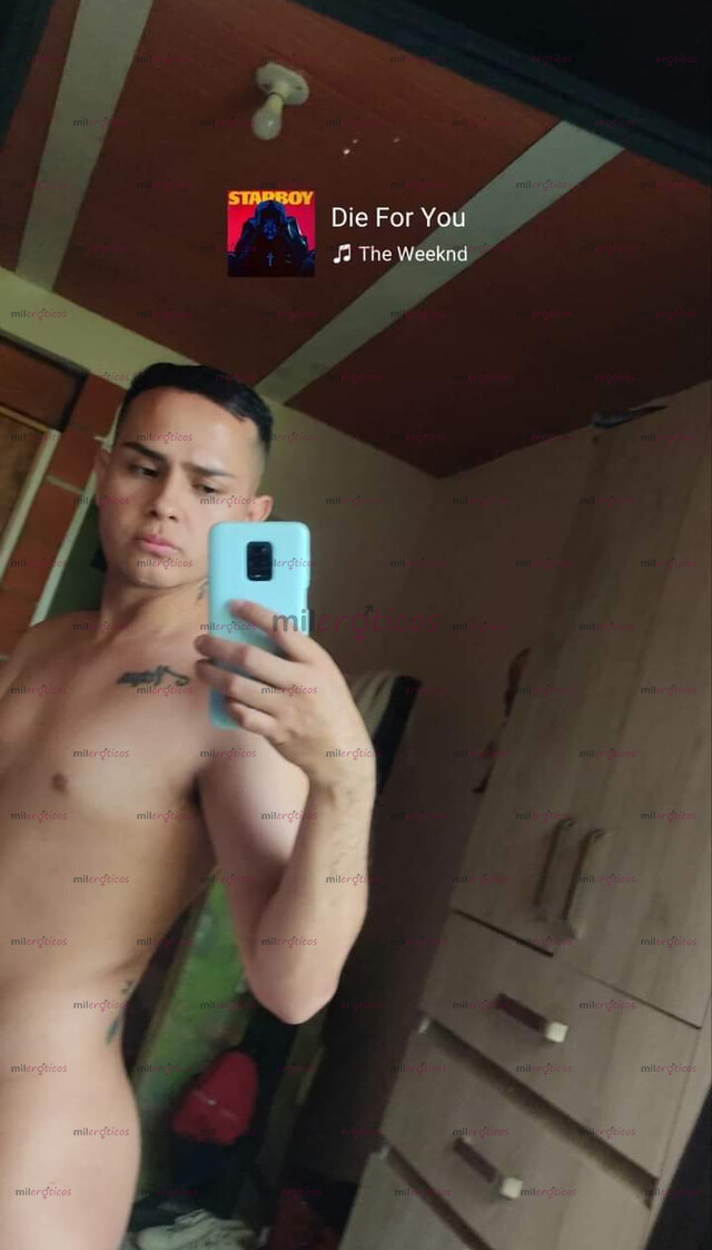 FOTOS DE JUNTIN HERMOSO CHICO ARDIENTE DISPUESTO A COMPLACERTE