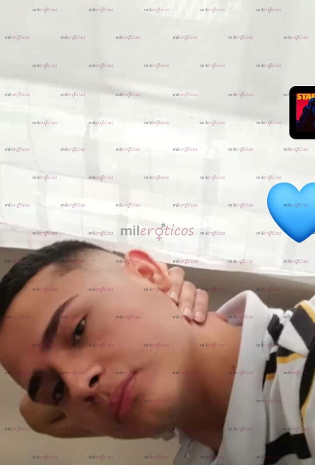 FOTOS DE JUNTIN HERMOSO CHICO ARDIENTE DISPUESTO A COMPLACERTE