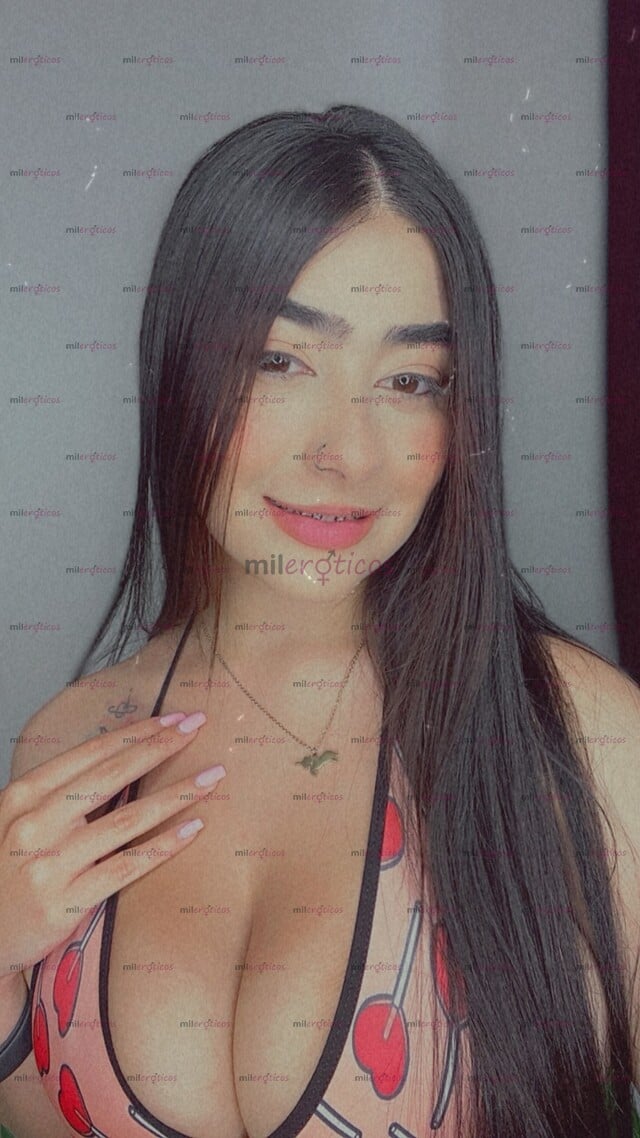 FOTOS DE SOY MELANNY DE 20 AÑOS LATINA,WEB CAM CON JUGUETES