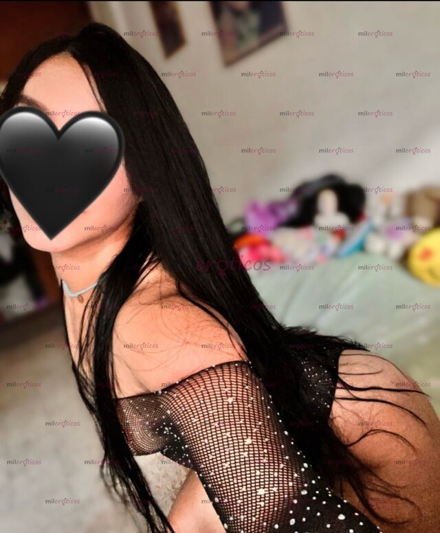 FOTOS DE SOY UNA VERDADERA PROFESIONAL EN LA CAMA, ME MUEVO DELICIOSO PAPI..