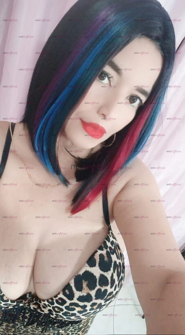 FOTOS DE ABRIL HERMOSA MILF COLOMBIANA SUPER NALGONA Y CHICHONA NATURAL