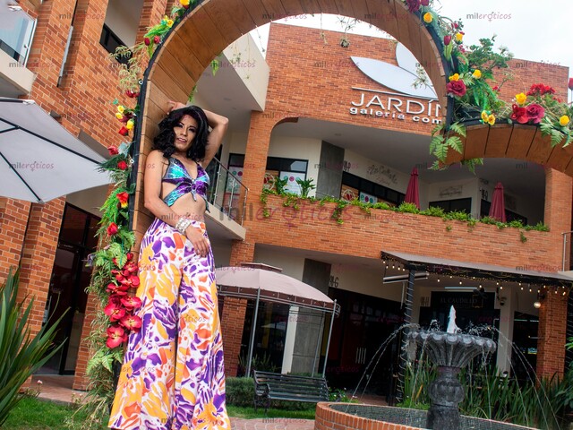 FOTOS DE TRAVESTI INTERACTIVA, JUGUETONA COMPLACIENTE