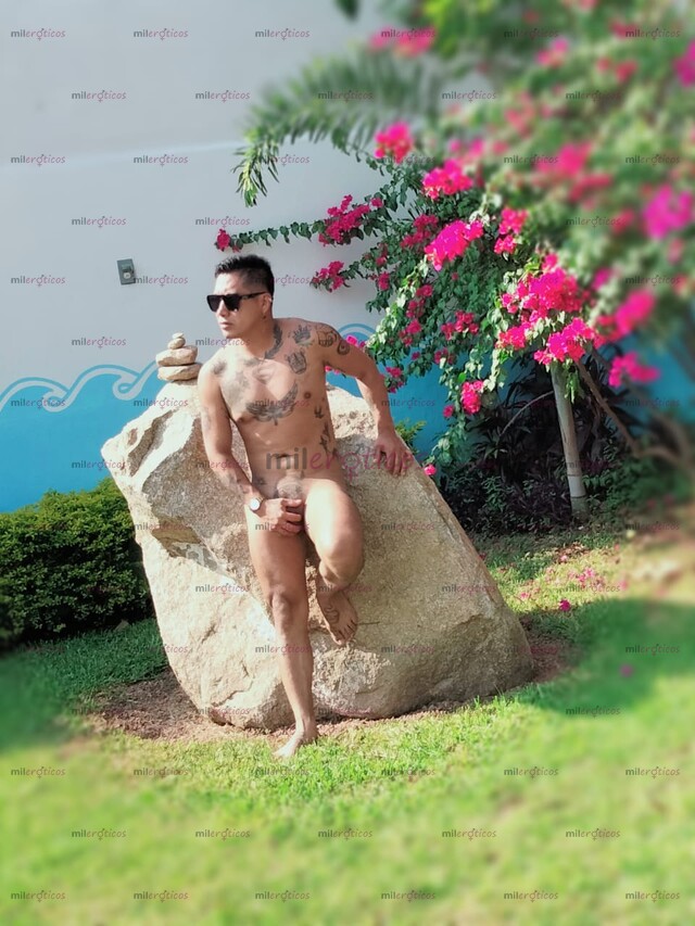 FOTOS DE CHICO GUAPO TATUADO VERGA GRUESA LECHOSA Y VENUDA PARA TI 22 CM