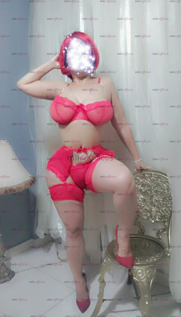 FOTOS DE ABRIL PRECIOSA MILF DE CUERPO EXUBERANTE CARITA PRECIOSA