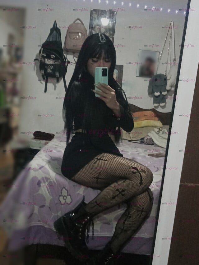 FOTOS DE EXÓTICA Y GÓTICA, TU FANTASÍA HECHA REALIDAD.