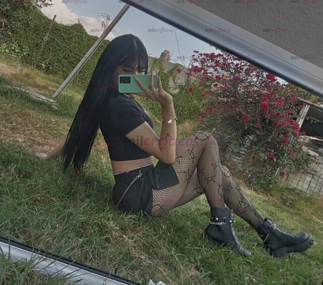FOTOS DE EXÓTICA Y GÓTICA, TU FANTASÍA HECHA REALIDAD.