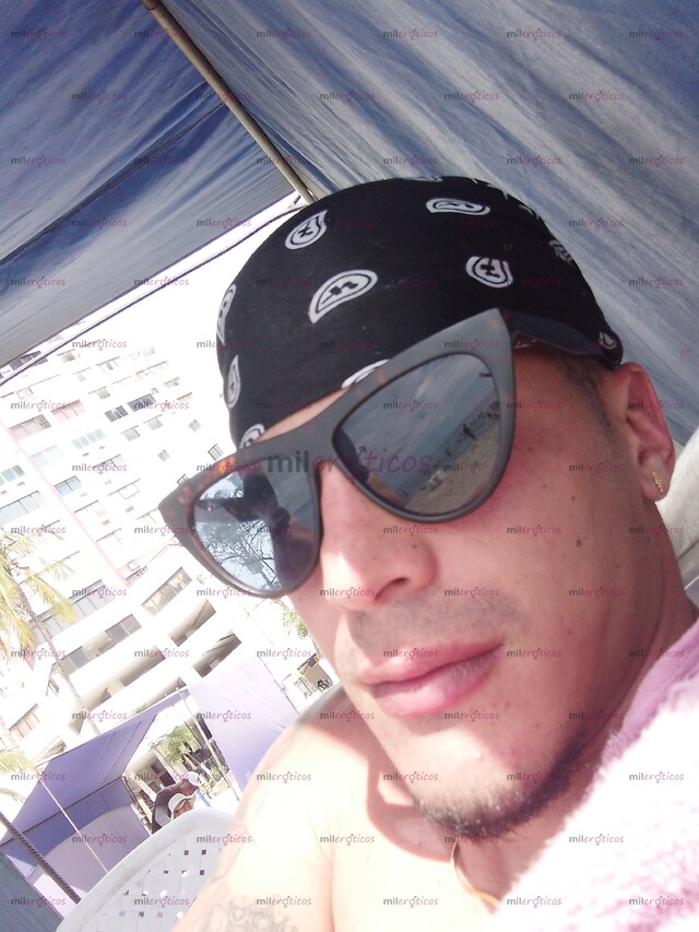 FOTOS DE HOLA SOY UN CHICO MODELO 182 DE ESTATURA 3001875842 COMUNÍCATE CONMIGO