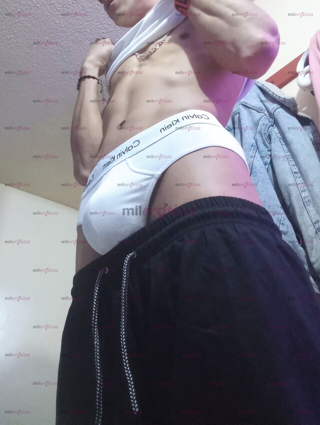 FOTOS DE LATINO, COSTEÑO, EDUCADO, DISCRETO, DOTADO24CM GRUESA