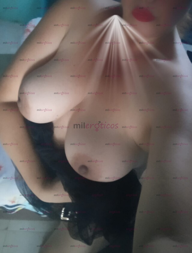 FOTOS DE ENLOQUECE DE PLACER CON MIS MAMADAS AL NATURAL ESTILO Y PROFESIONALISMO TRIPLATT