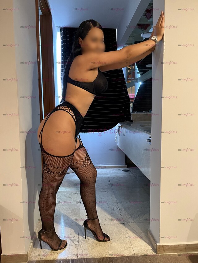 FOTOS DE NENA CACHONDA EN BUSCA DE EXPERIMENTAR Y DISFRUTAR EL SEXO AL MAXIMO