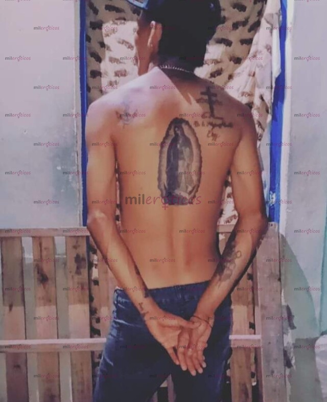 FOTOS DE CHICO HETERO ACTIVO 100 % MASCULINO HOT CON GANAS DE HACERTE PASAR LA MEJO NOC