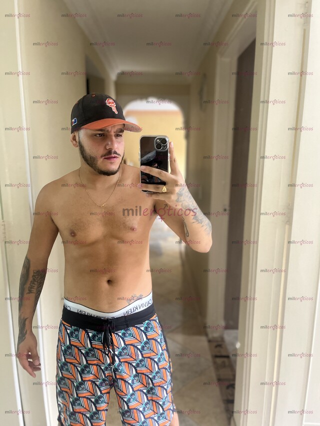 FOTOS DE HOLA AQUÍ CHICO JOVEN GANAS DE DIVERTIRTE SOLO COMUNÍCATE