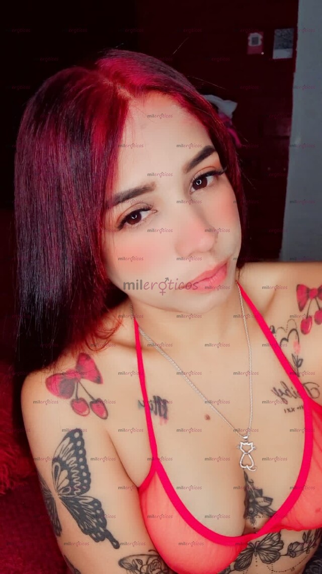 FOTOS DE CHIQUITA, NALGONA, PERVERTIDA Y BIEN PERRA EN LA CAMA.