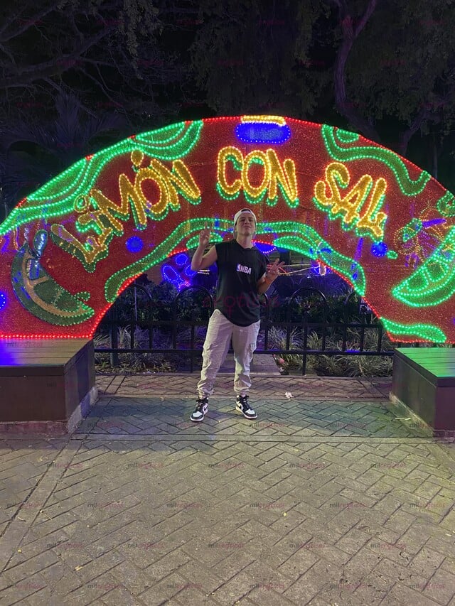 FOTOS DE HOLA SOY ALEJANDRO, CHICO NALGON Y CON BUEN PENE