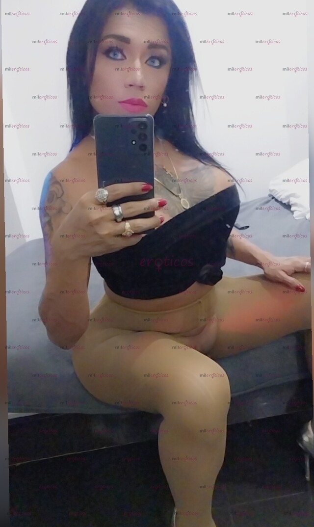 FOTOS DE ARRECHA NINFÓMANA VOLUPTUOSA MUJER CON PENE ADICTA AL SEXO CON