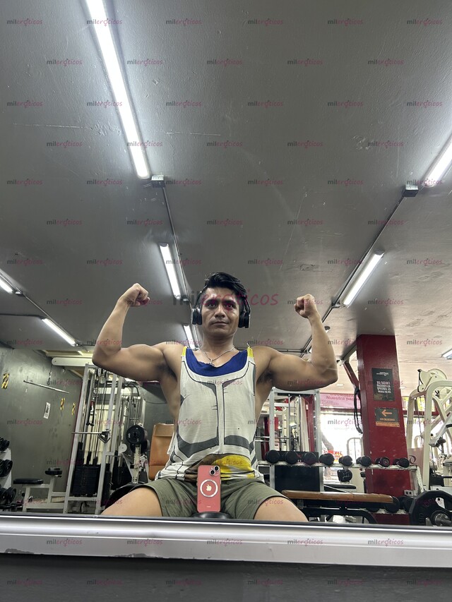 FOTOS DE ROTSEN ACTIVO CARISMATICO BUEN TRATO VARONIL COMPLACIENTE