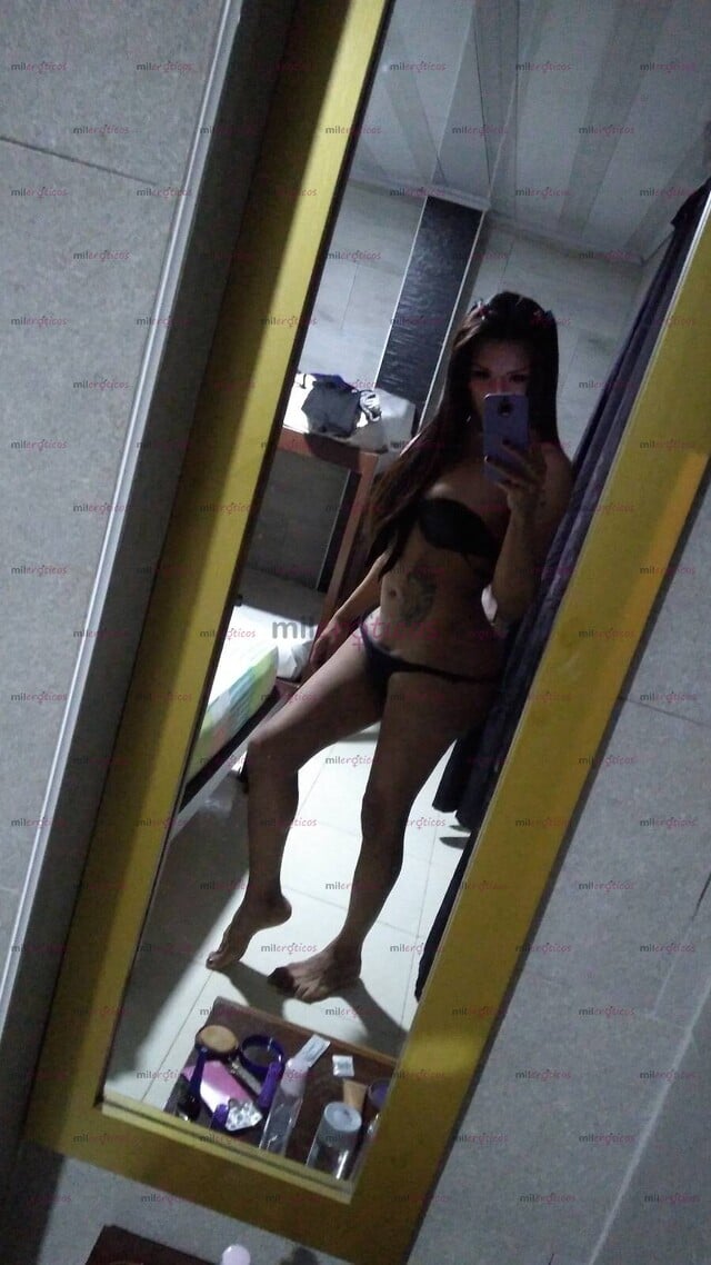 FOTOS DE DSPUES DE TANTOS AÑOS TU COSTEÑA PAMELA AH REGRESADO COMPLACIENTE A TODO...
