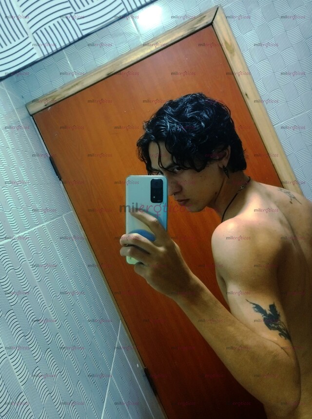 FOTOS DE CHICO CON GANAS DE HACERTE PERDER LA CABEZA