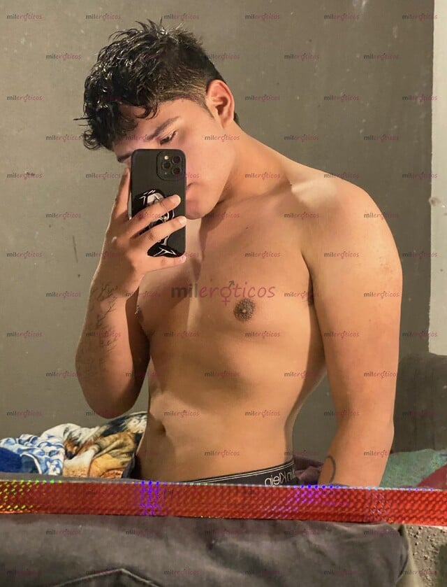 FOTOS DE QUÉ SHOW ME LLAMO ADÁN SOY UN CHICO ACTIVO 100% MORBOSO COMPLACIENTE Y ATENTO