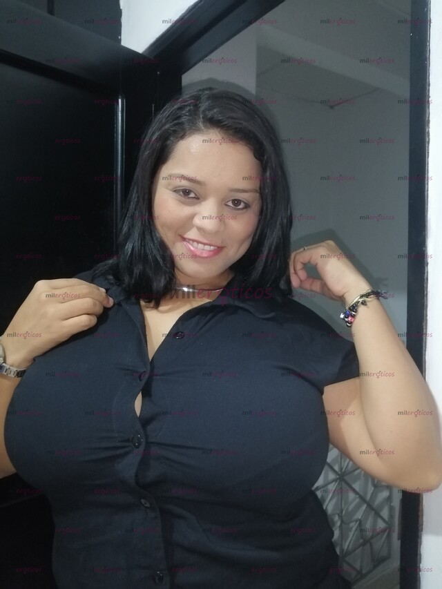 FOTOS DE QUIERES UNA TETONA CULO Y CACHONDA? ENTONCES ENVIAME PARA PASARLA MUY RICO