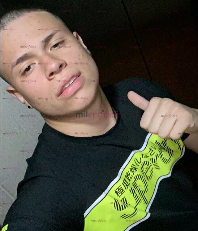 FOTOS DE SCORT GAY 18AÑOS EXTRANGERO DE ITALIA DE PASO POR AQUI