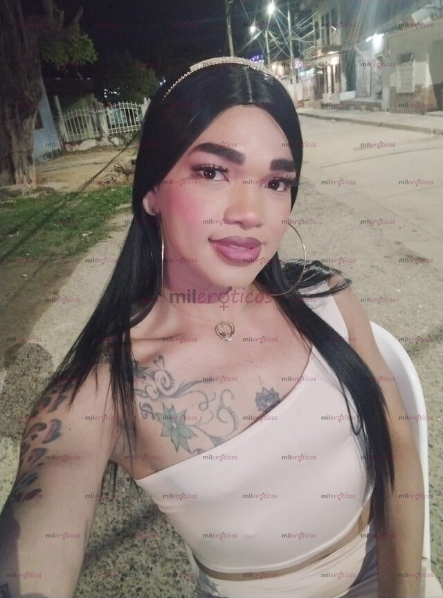 FOTOS DE HOLA VALENTÍNA CHICA COSTEÑA PERSONAS SERIAS