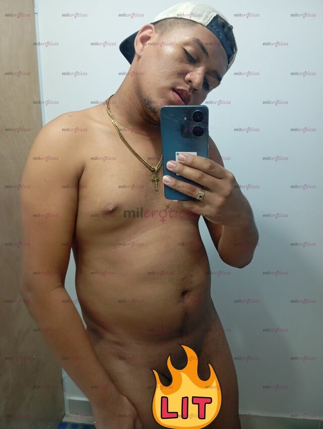 FOTOS DE SOY MORENO ALTO SOY MUY CALIENTE EN LA CAMA LA PASAREMOS MUY RICO