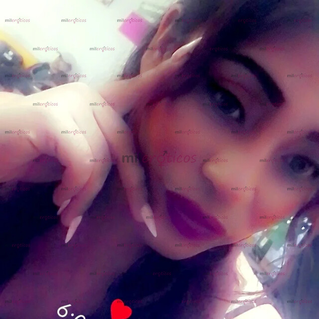 FOTOS DE SOY TU SIRENITA SEDUCTORA VENGO A HUNDIRTE EN EL MAR DEL AMOR L